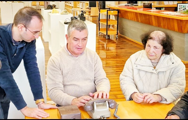 Castelo Branco: ACAPO visita exposição “Telefones do Mundo: Têm uma Chamada em Espera”
