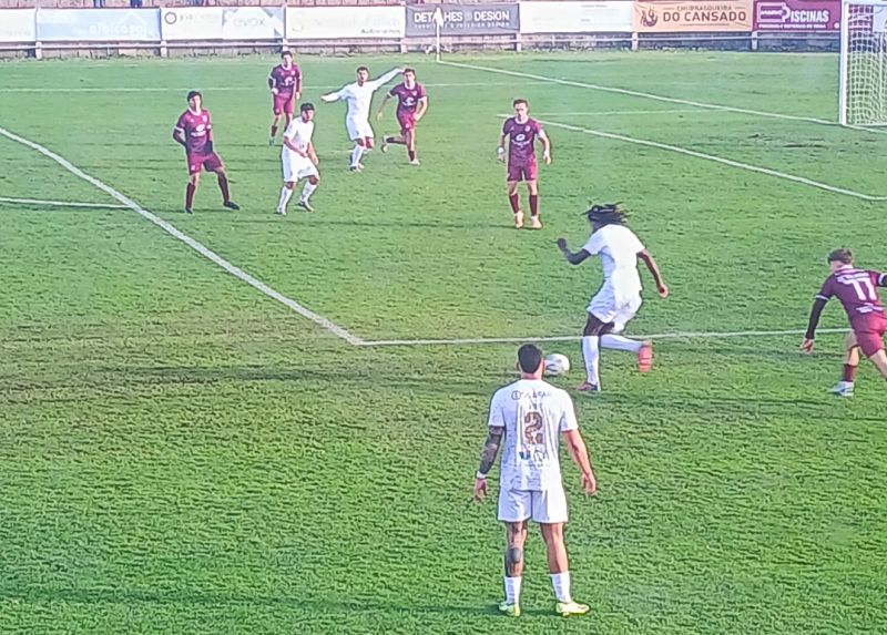 Benfica e Castelo Branco vence Desportivo de Fátima com golo de Sacra